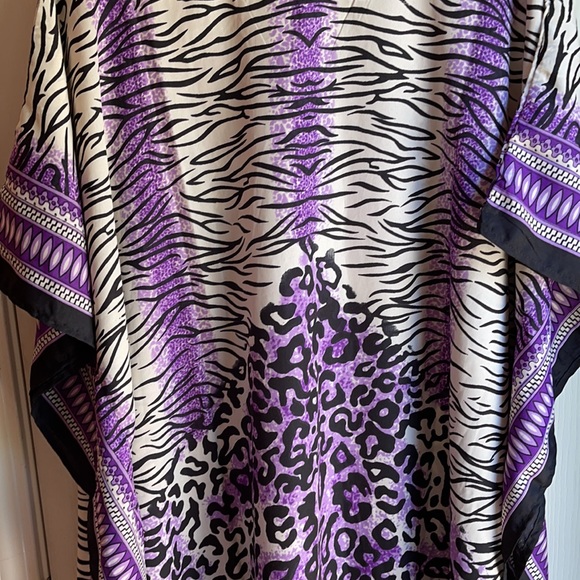 NWT JESSICA TAYLOR PURPLE & BLACK CAFTAN - Picture 8 of 9